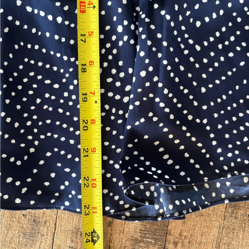 Diane Von Furstenberg DVF Polka Dotted Silk A Line Ruffled Skirt Size 6 Navy - Picture 10 of 10